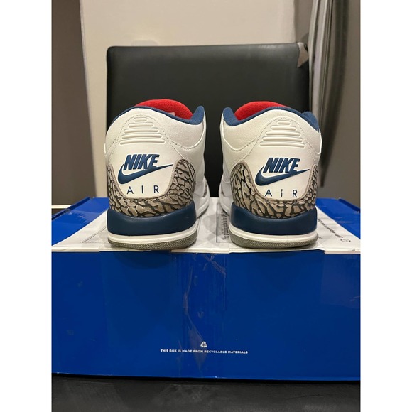 JORDAN 3 Retro True Blue GS 2016 - Picture 5 of 8